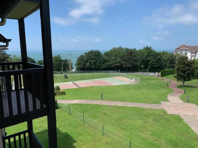 L'Appartement Vue Mer De La Villa Des Rosiers - Trouville Sur Mer Zewnętrze zdjęcie